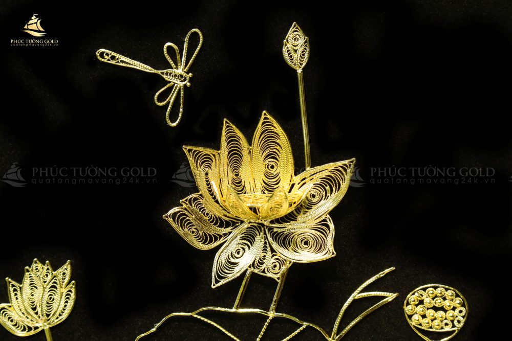 Tranh hoa sen bạc mạ vàng - HS04 44