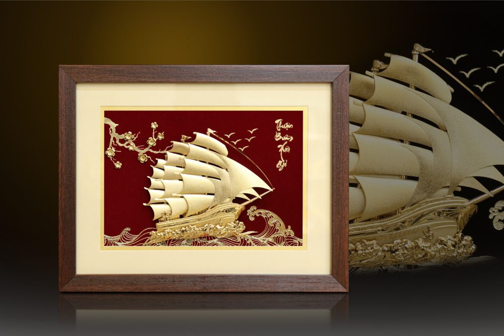 Tranh thuận buồm xuôi gió vàng lá 24k - M03