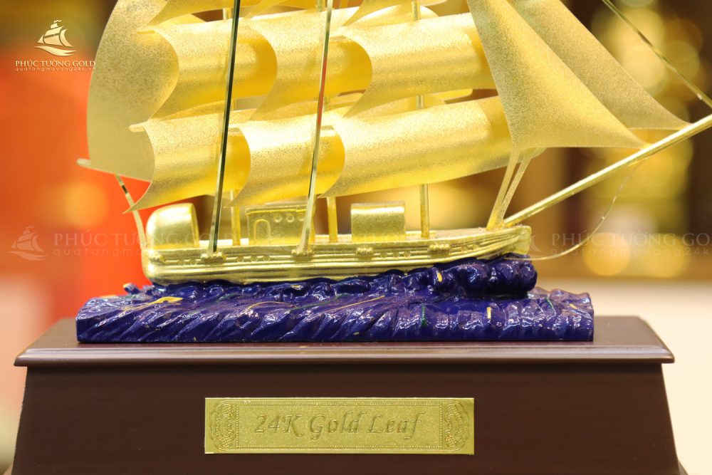 Mô hình thuyền buồm vàng lá 24k – TB13 5