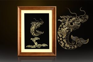 Tranh cá chép hóa rồng mạ vàng 24k - HR01