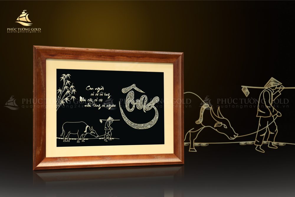 Những sợi bạc mạ vàng 24K được độ tinh tế đã nâng tầm nghệ thuật bậc cao của tác phẩm tranh chữ “Ông” mạ vàng 24k – CO02