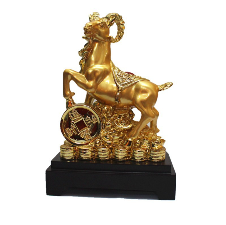 Bức tượng dê phong thủy hiên ngang - phuctuonggold-com