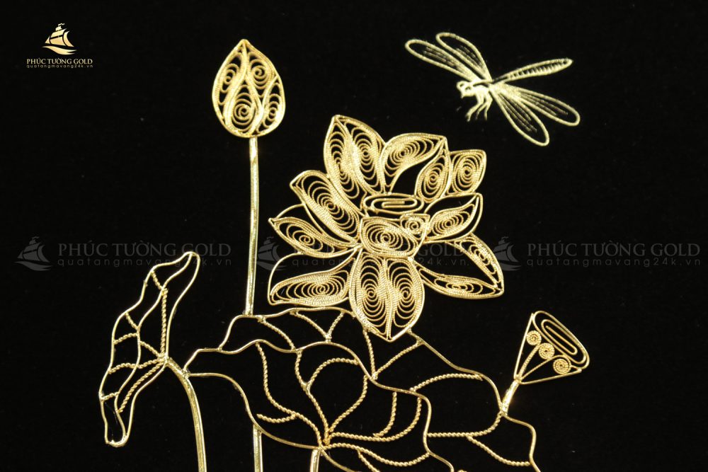 Tranh hoa sen bạc mạ vàng 24k - HS11 7