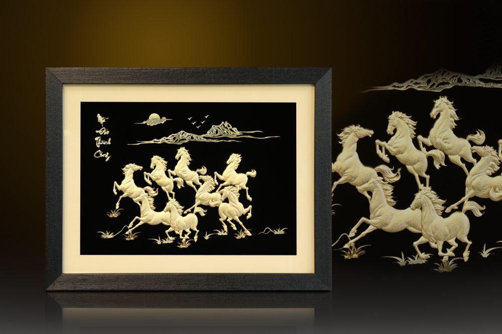 Tranh mã đáo thành công để bàn vàng lá 24k - MD08 7