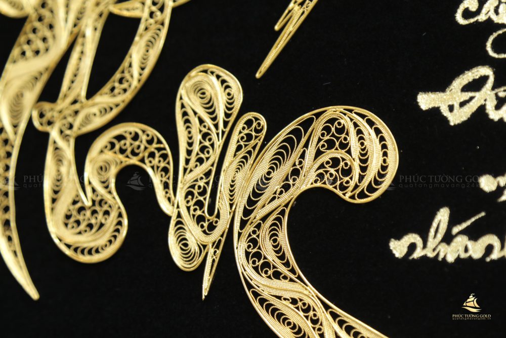Tranh thư pháp chữ Phúc mạ vàng 24k - CP06 6