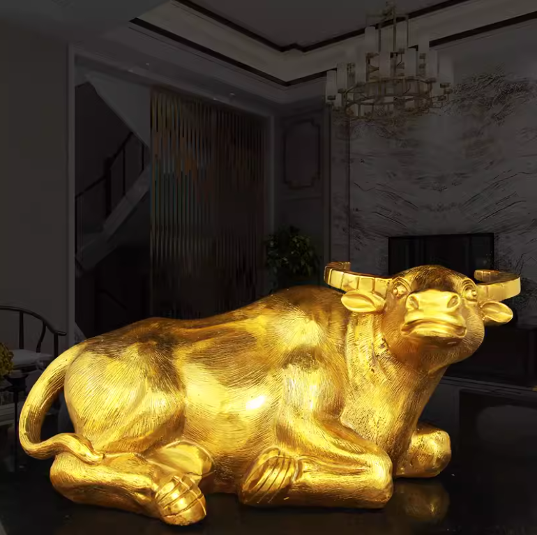 Tượng trâu phong thủy mạ vàng 24K giúp xua đuổi tà khí, rủi xui - phuctuonggold-com