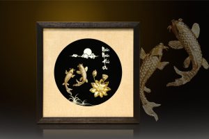 Tranh cá chép hoa sen mạ vàng (song Ngư cát hạnh) – SN03 -1