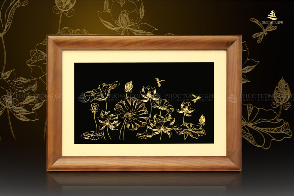 Tranh đầm hoa sen bạc mạ vàng 24k - HS12 2