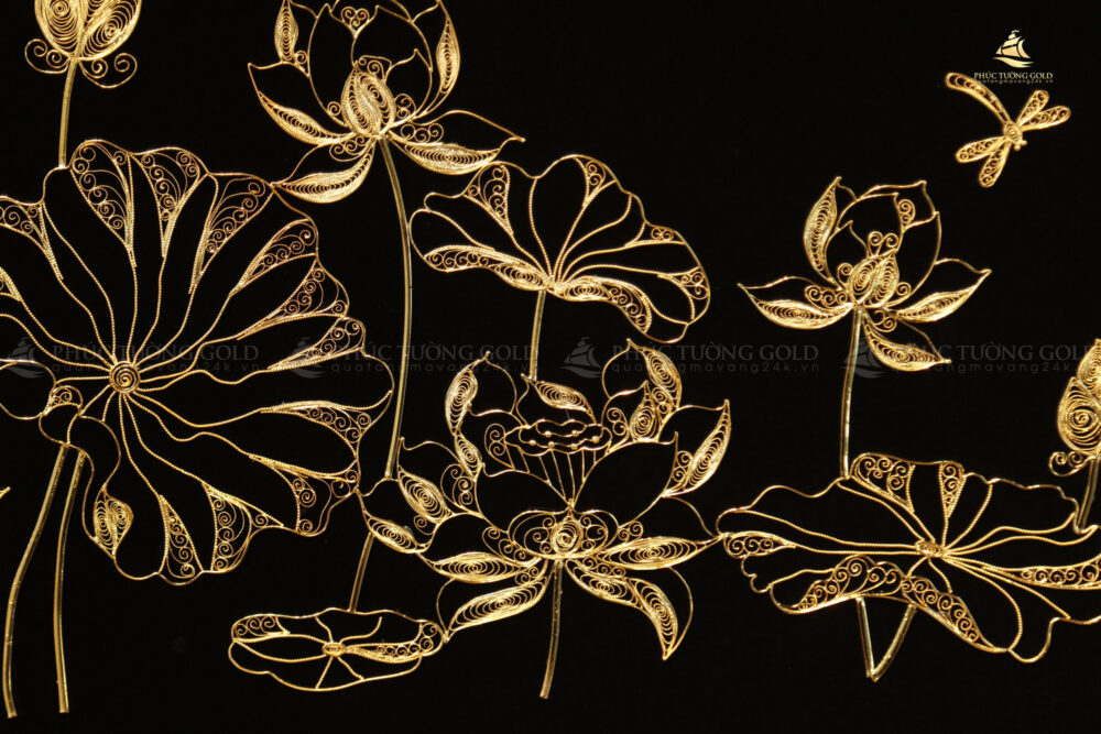 Tranh đầm hoa sen bạc mạ vàng 24k - HS12 6