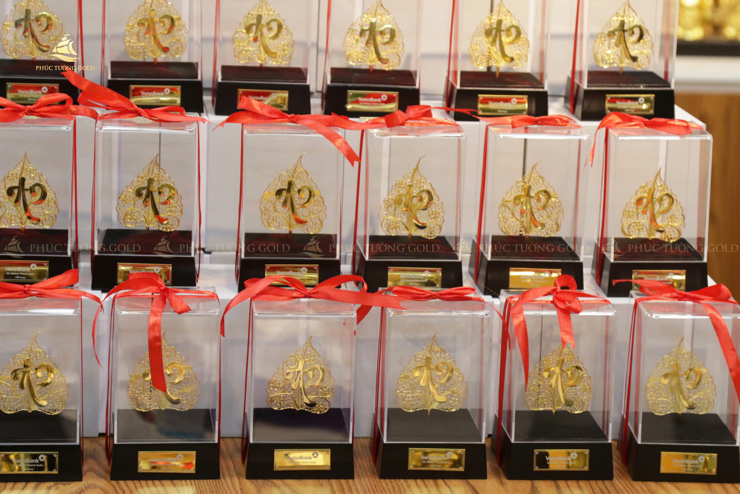 hoàn thiện đơn hàng lá bồ đề chữ An cho ngân hàng VietinBank