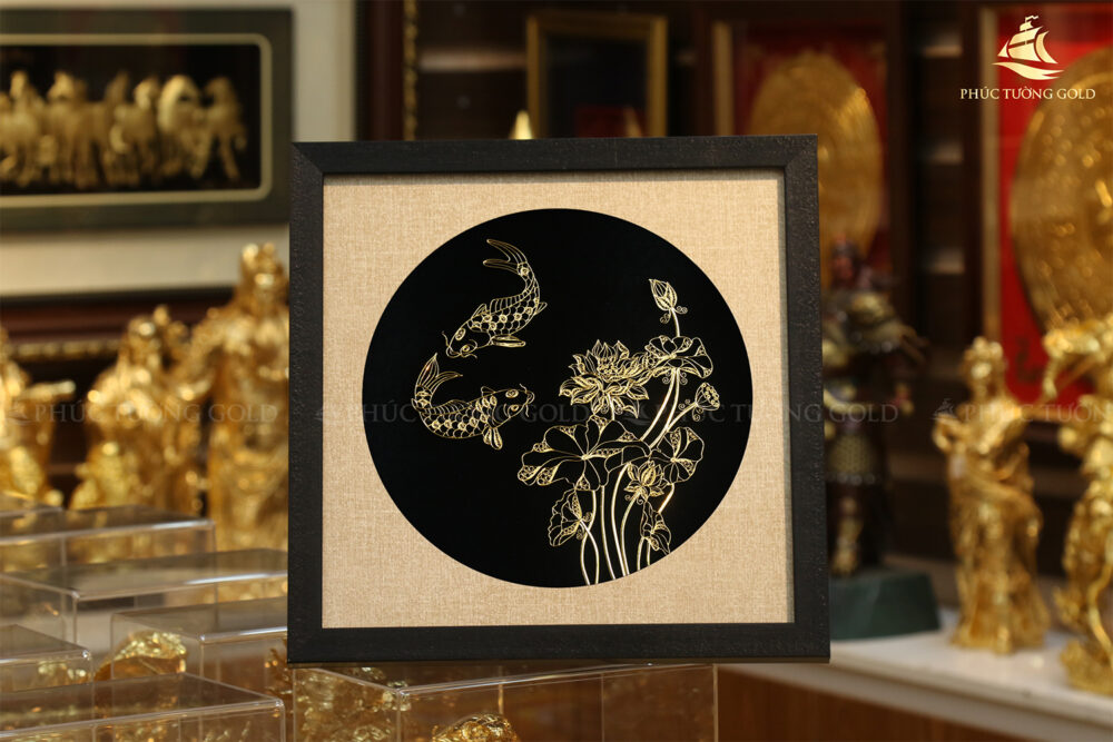 Tranh cá chép hoa sen bạc mạ vàng 24k - SN04 8