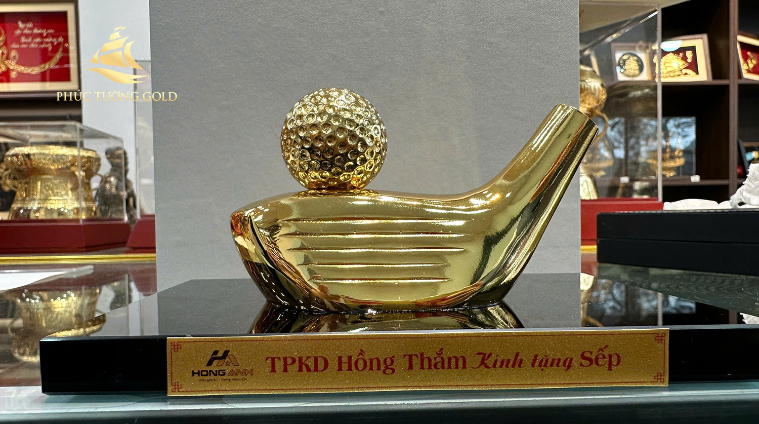 Cắm-bút-gậy-golf-tặng-sếp-của-TPKD