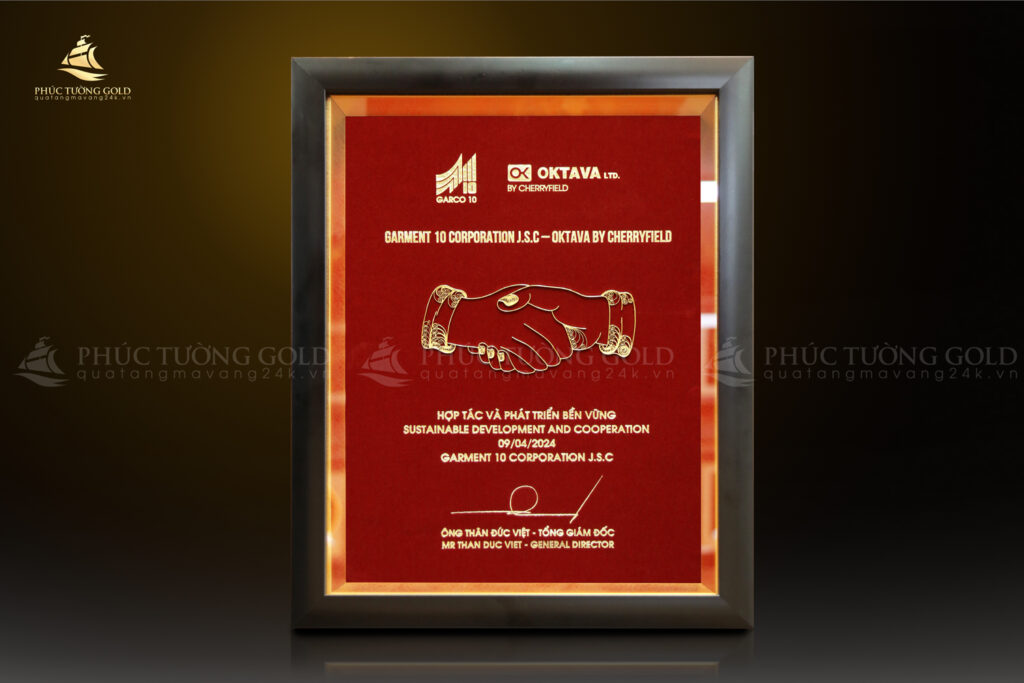 Tong-cong-ty-May-10-danh-tang-tranh-tk-rieng-cho-doi-tac